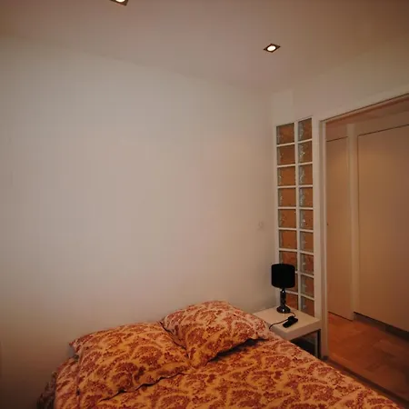 Gray D'albion 2p Nap558 Appartement *